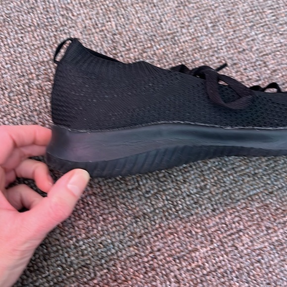 Athletic Works shoes - Picture 5 of 7